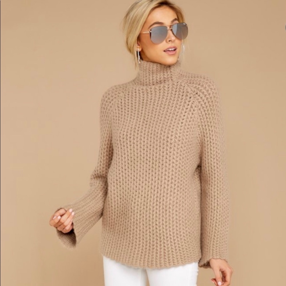 NWT Red Dress Boutique chunky tan sweater